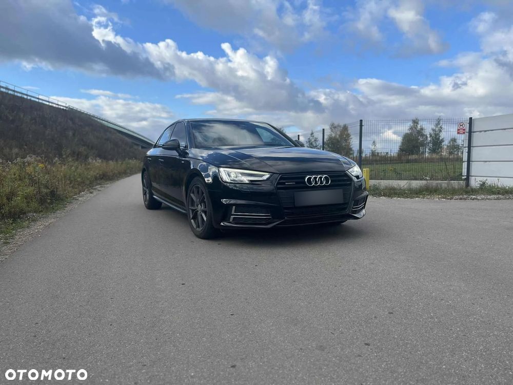 Audi A4 - 1