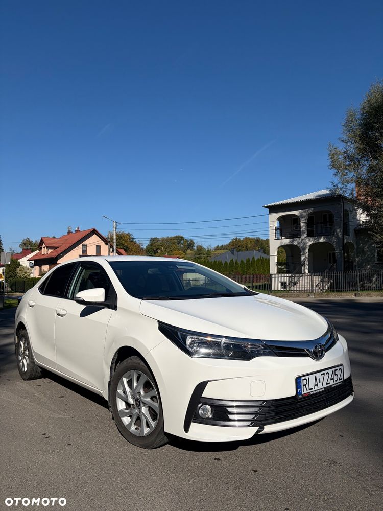 Toyota Corolla 1.6 Premium - 4