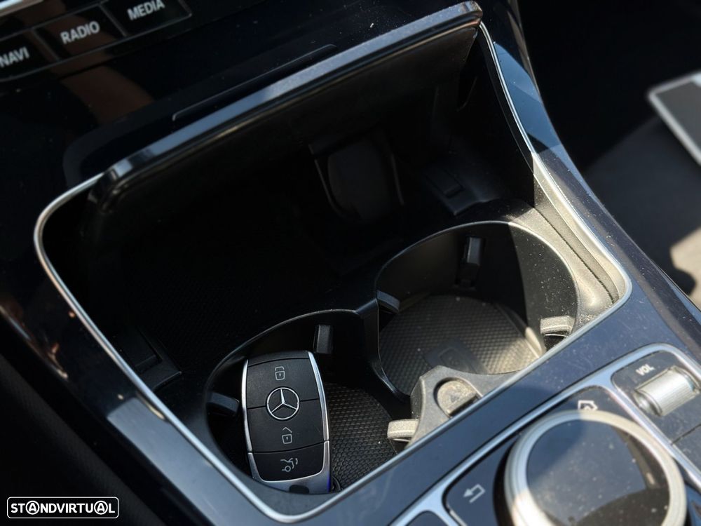 Mercedes-Benz C 300 de AMG Line - 37