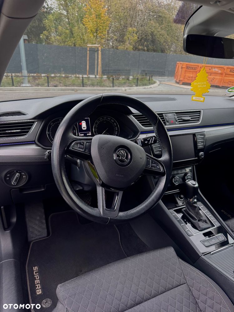 Skoda Superb 2.0 TDI Active DSG - 10
