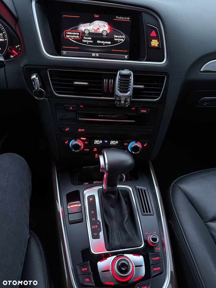 Audi Q5 2.0 TFSI Quattro S tronic design - 12