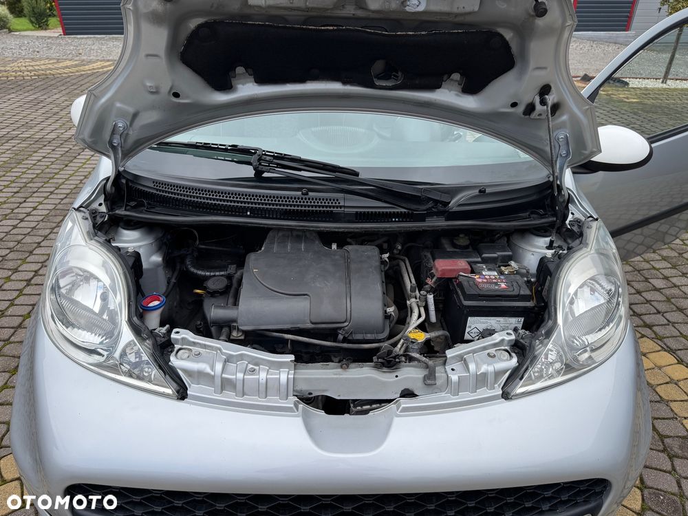 Peugeot 107 1.0 Urban Move - 21