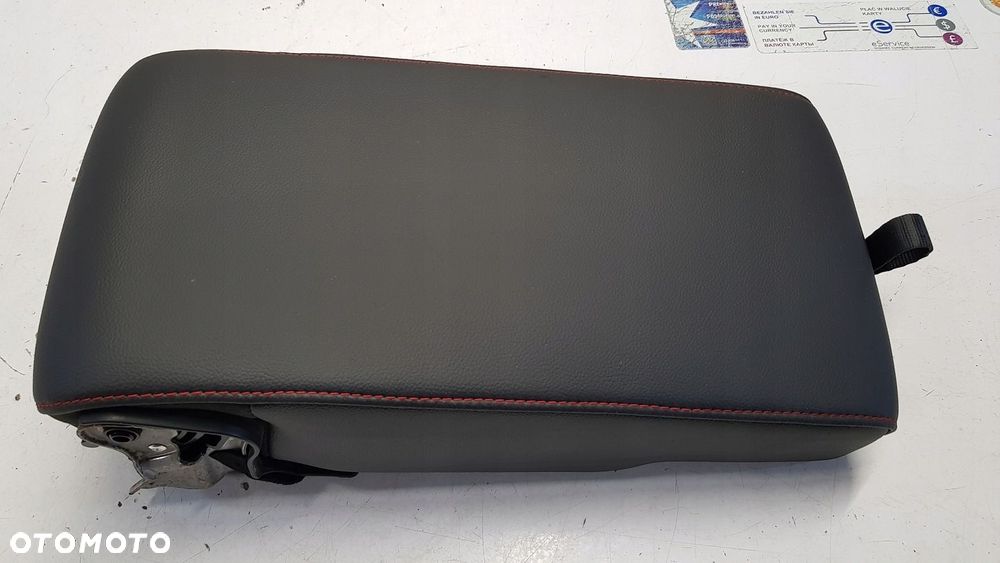 podłokietnik kanapy Ford Mondeo mk5 ST - 1