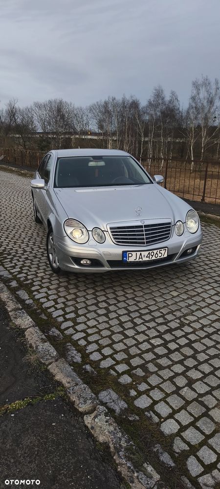 Mercedes-Benz Klasa E 200 Kompressor Classic - 5