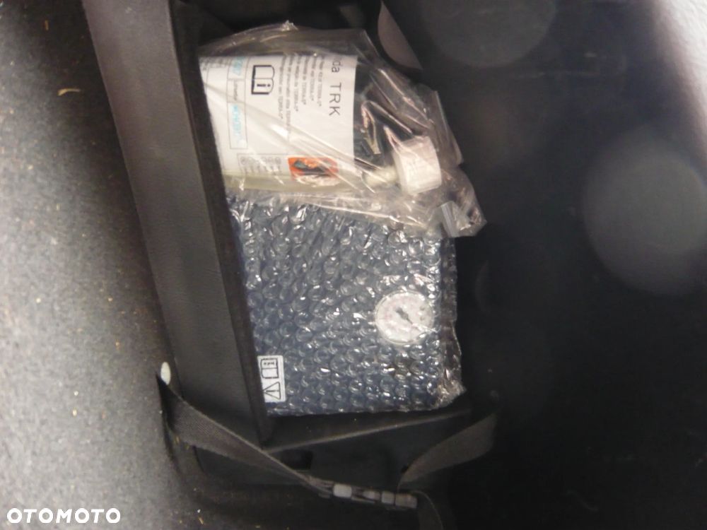 Honda Civic 1.4 i-VTEC - 17