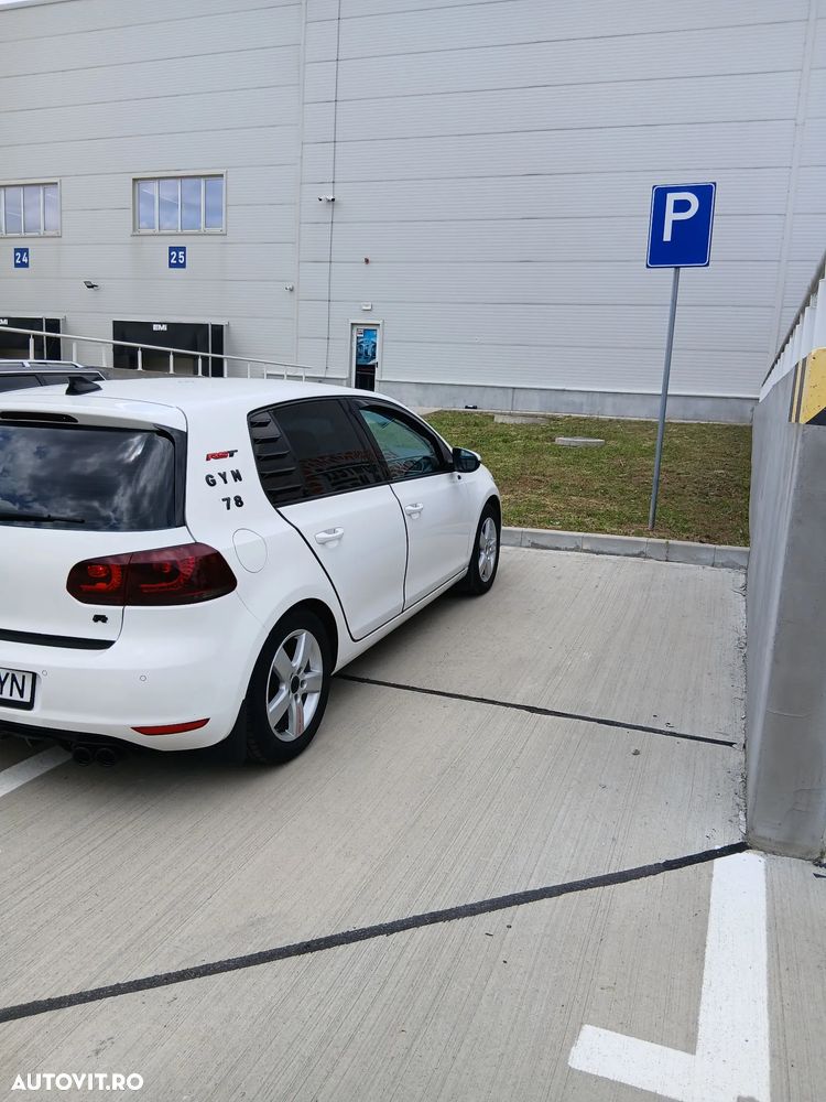 VOLKSWAGEN Golf 2011 — imagine 5