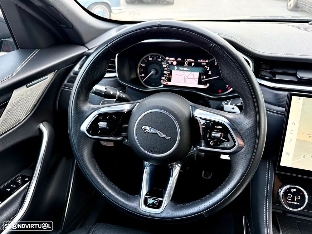 Jaguar F-Pace P250 AWD R-Dynamic S - 15