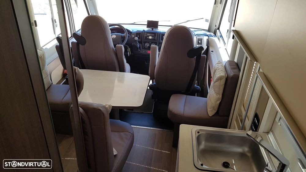 Burstner Viseo i 720 cama central - 32