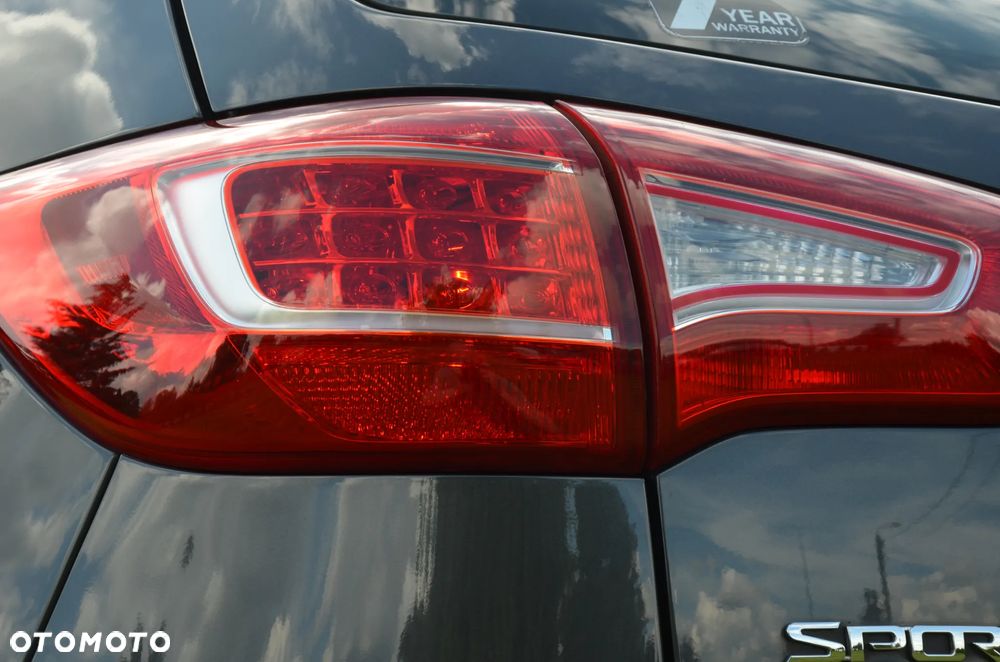 Kia Sportage 1.7 CRDI 2WD ISG Dream-Team Edition - 29