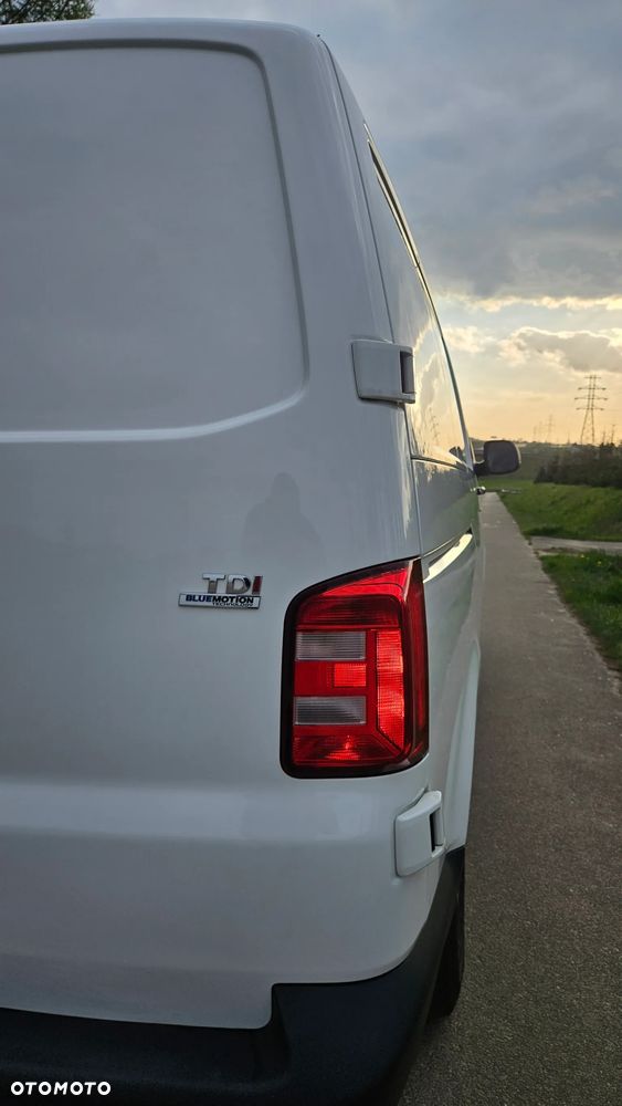 Volkswagen Transporter - 10