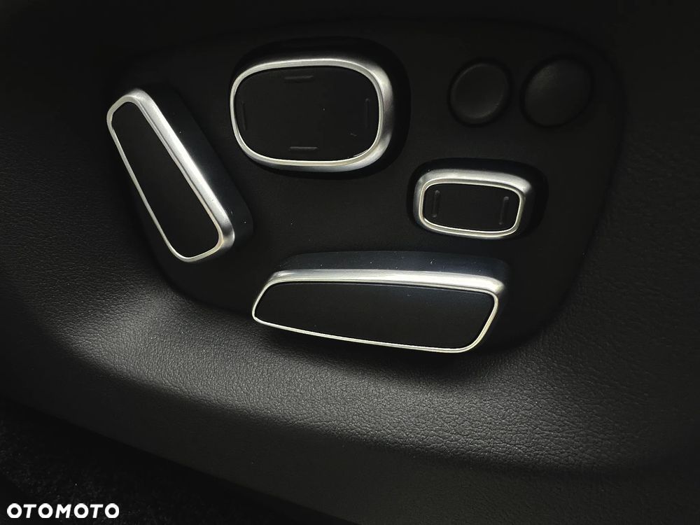 Land Rover Range Rover 4.4SD V8 AB - 34