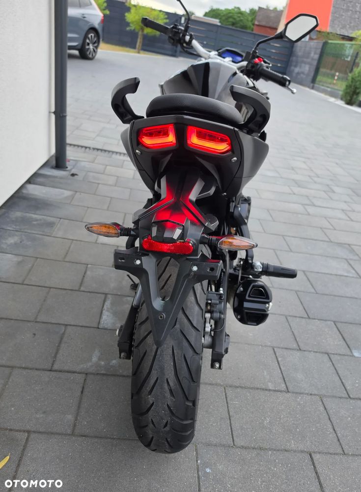 VOGE 500R - 12