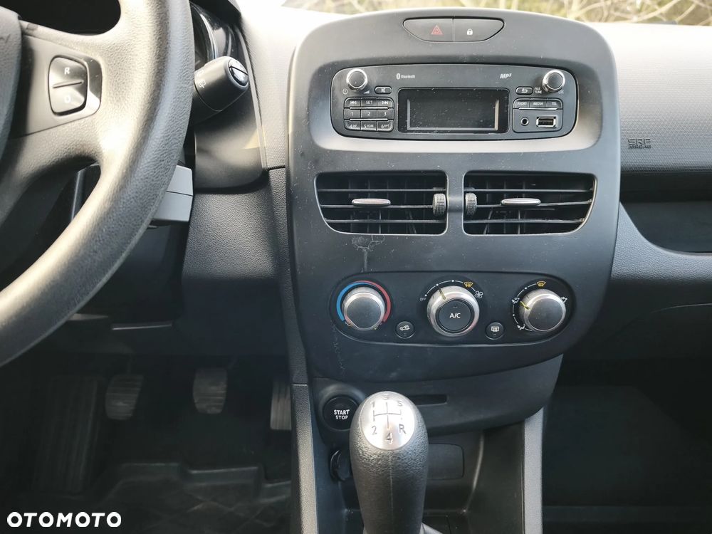 Renault Clio 1.2 16V Alize - 17