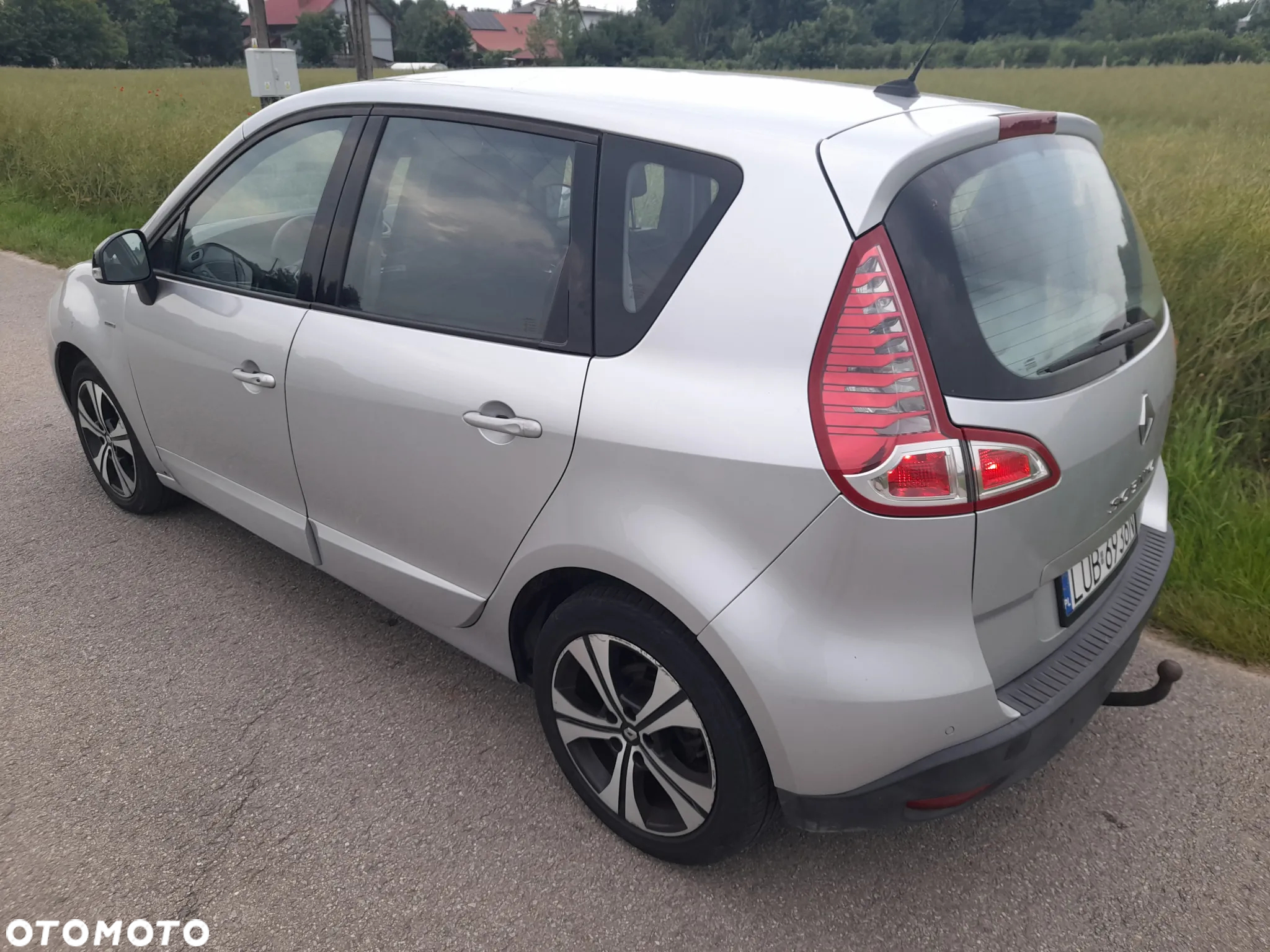 Renault Scenic 1.4 16V TCE Bose Edition - 2