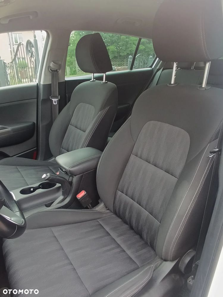Kia Sportage 1.6 CRDI M 2WD - 12