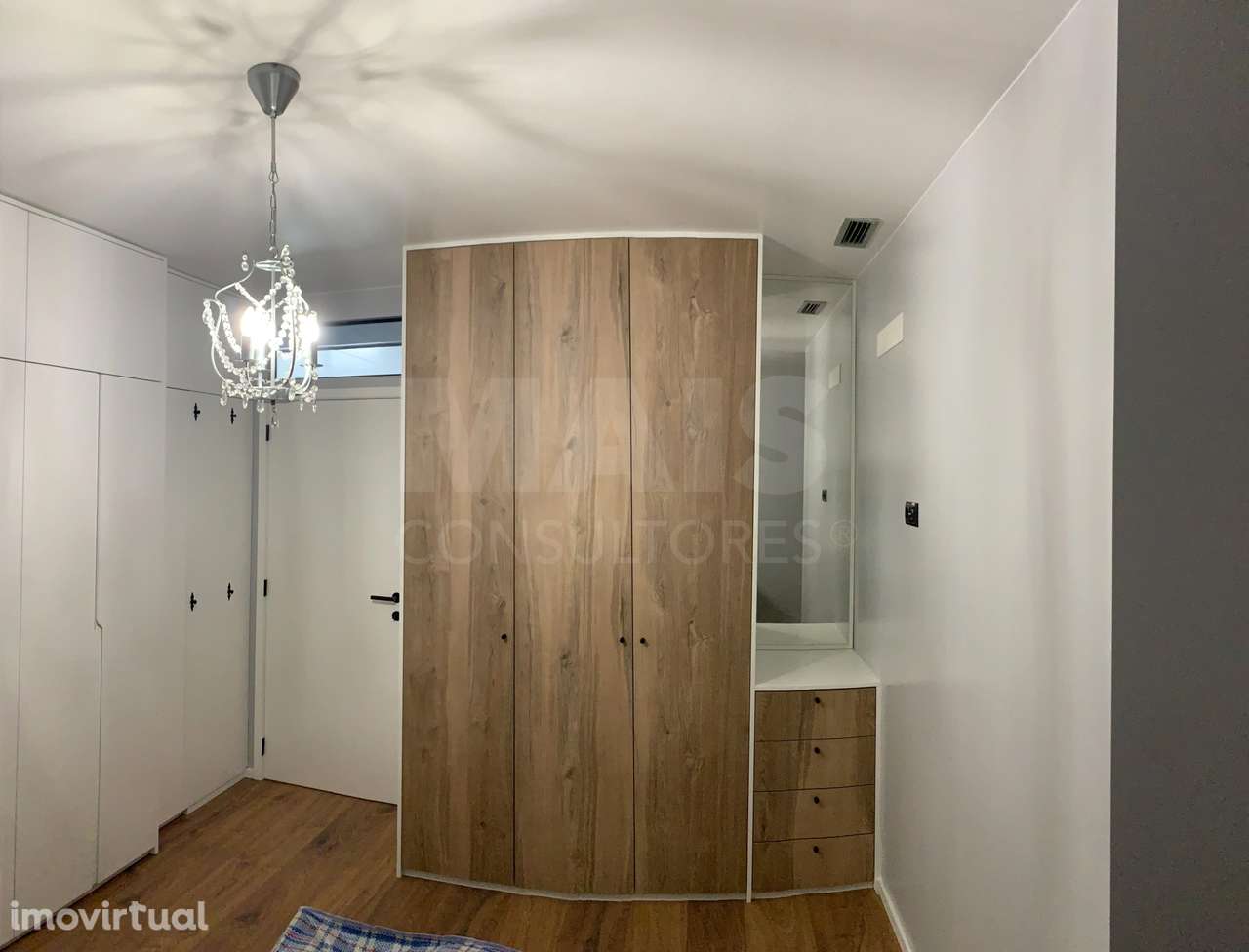 Novo no Mercado: T2 na Benedita com Design Moderno Novo a Estrear - Grande imagem: 4/26