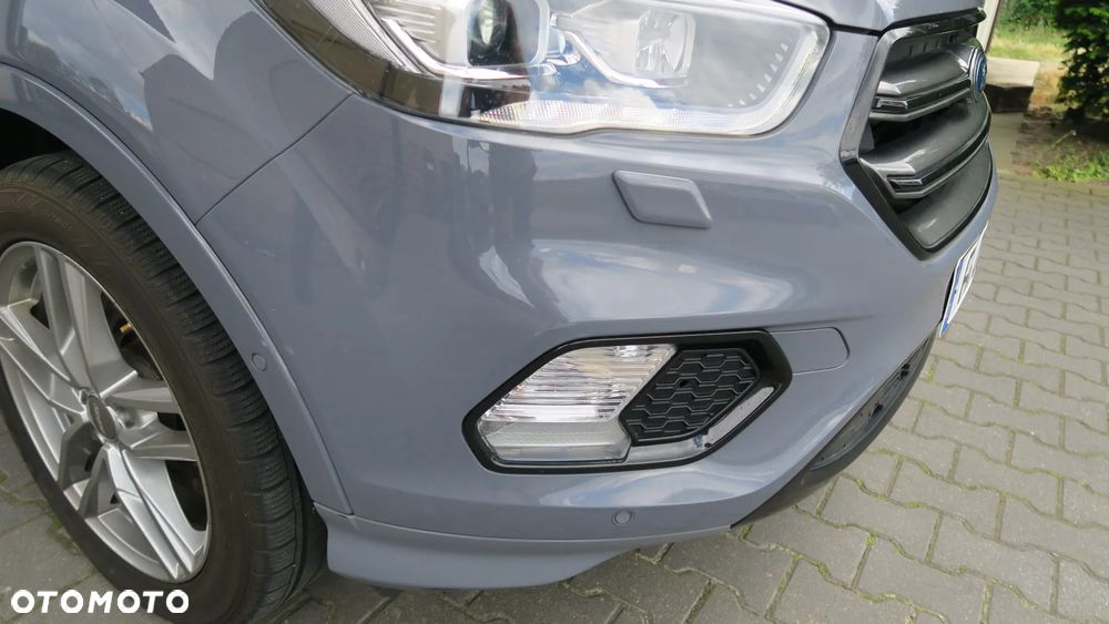 Ford Kuga - 5