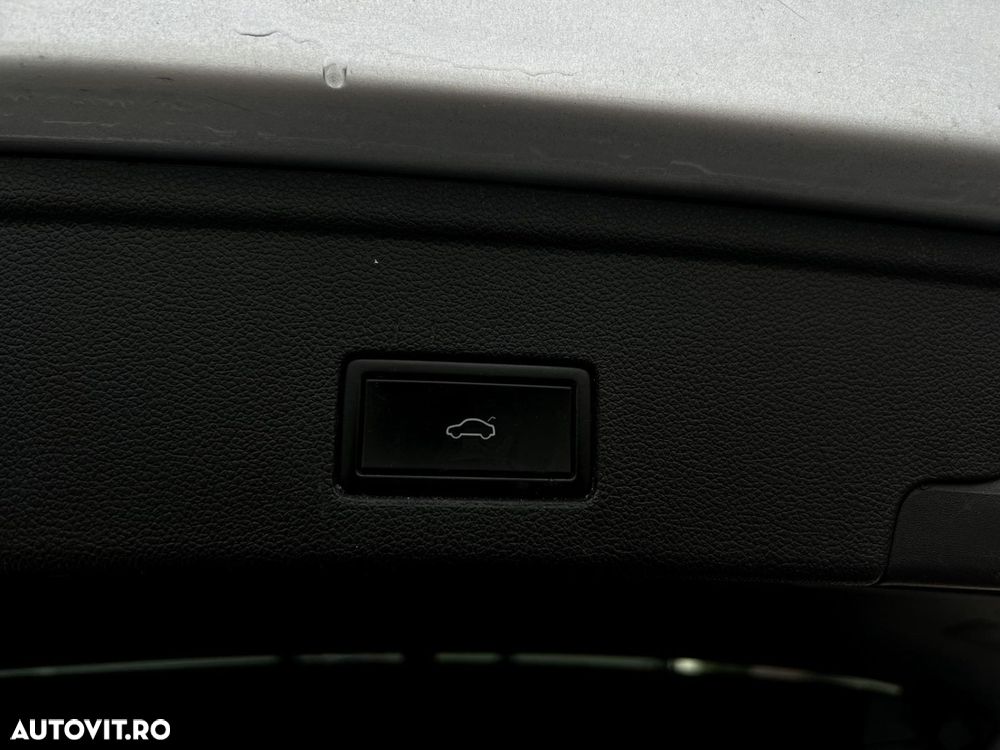 Volkswagen Touareg - 20