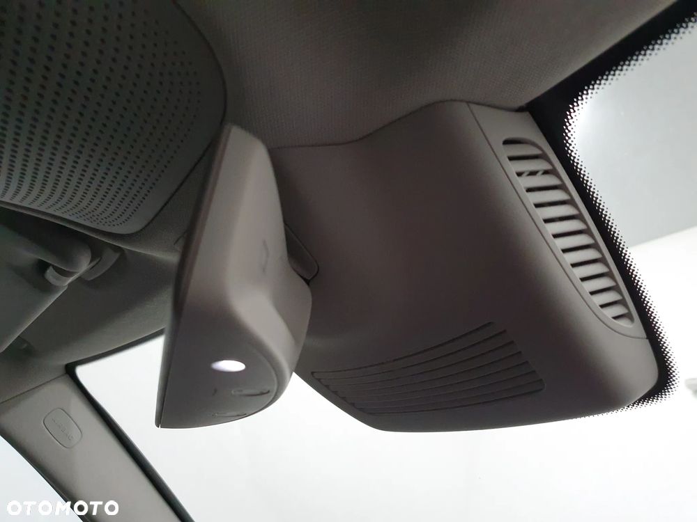 Mercedes-Benz Klasa C 220 d T 9G-TRONIC - 27