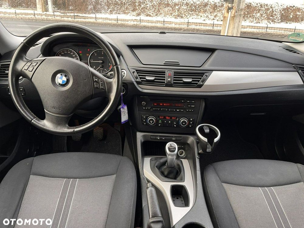 BMW X1 - 13