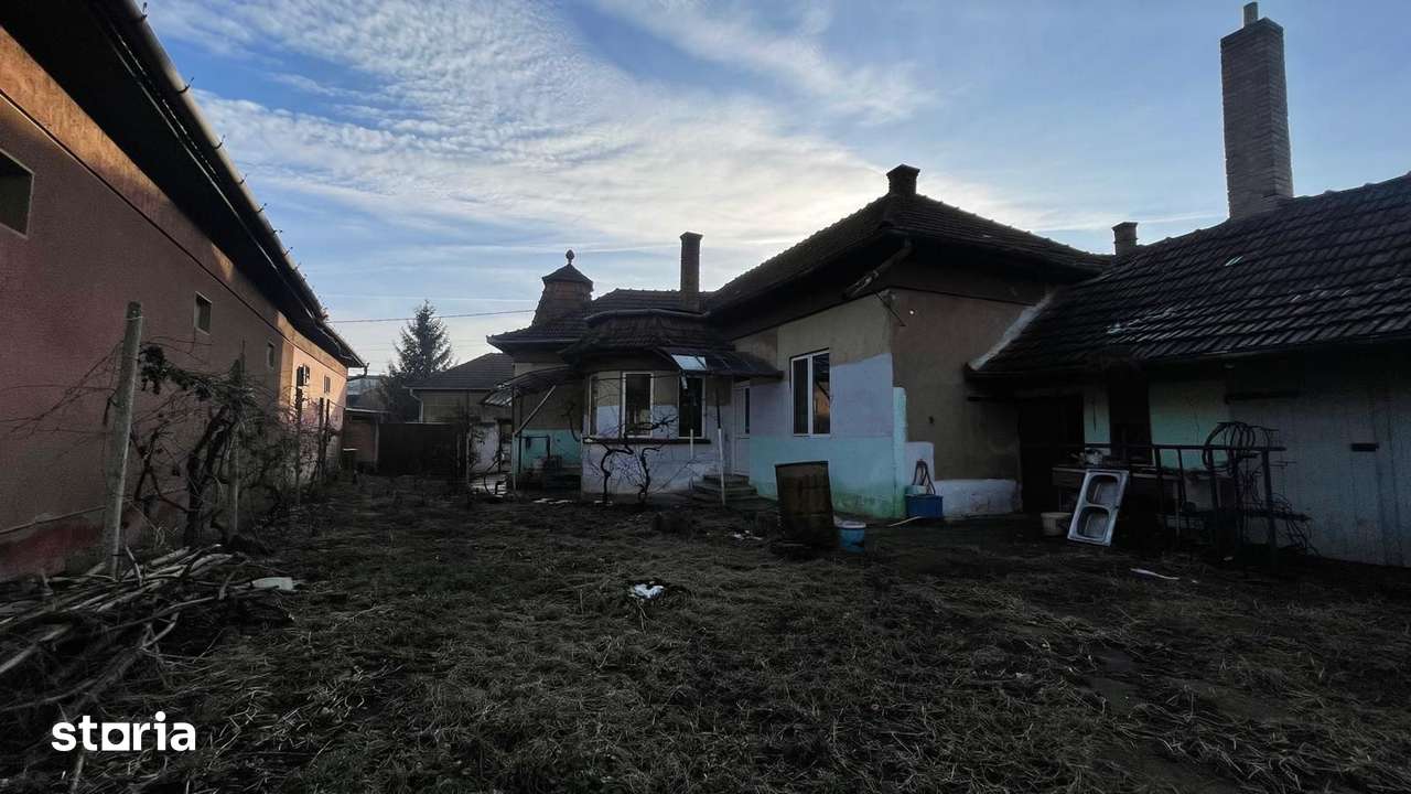CASA ULTRACENTRALA SALONTA - Imagine principală: 4/12