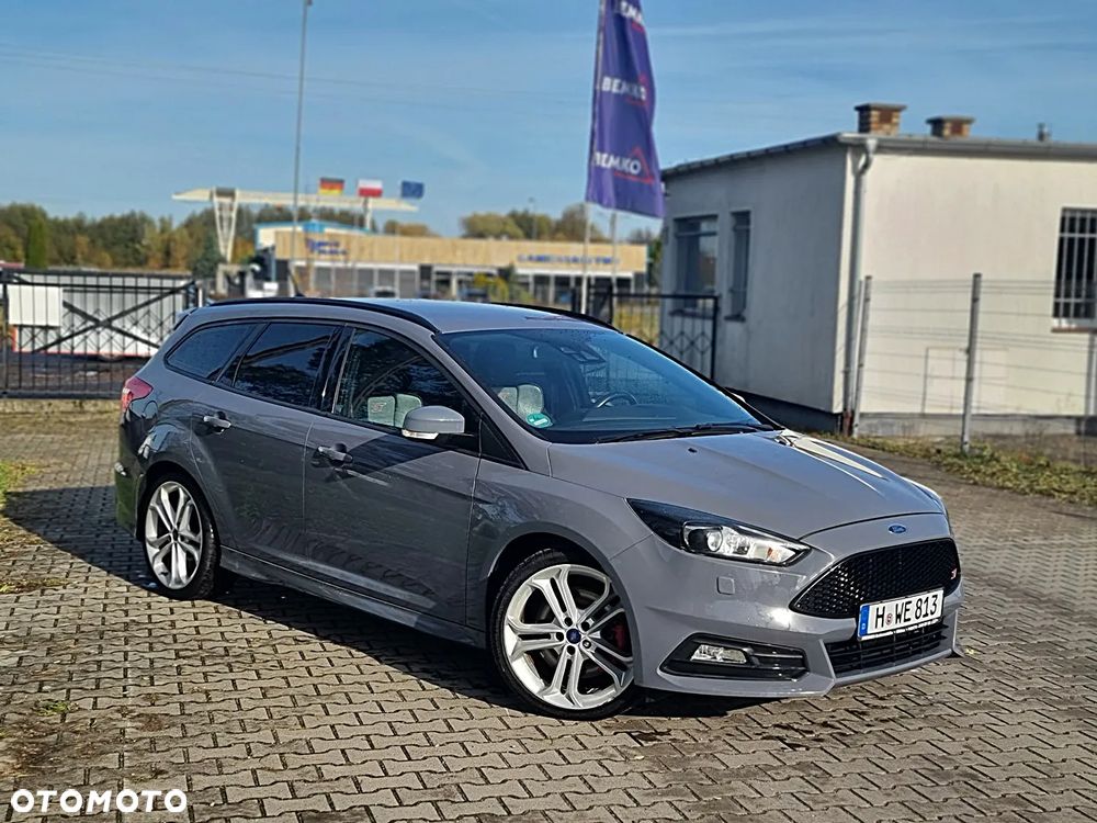 Ford Focus 2.0 TDCi ST-2 - 2