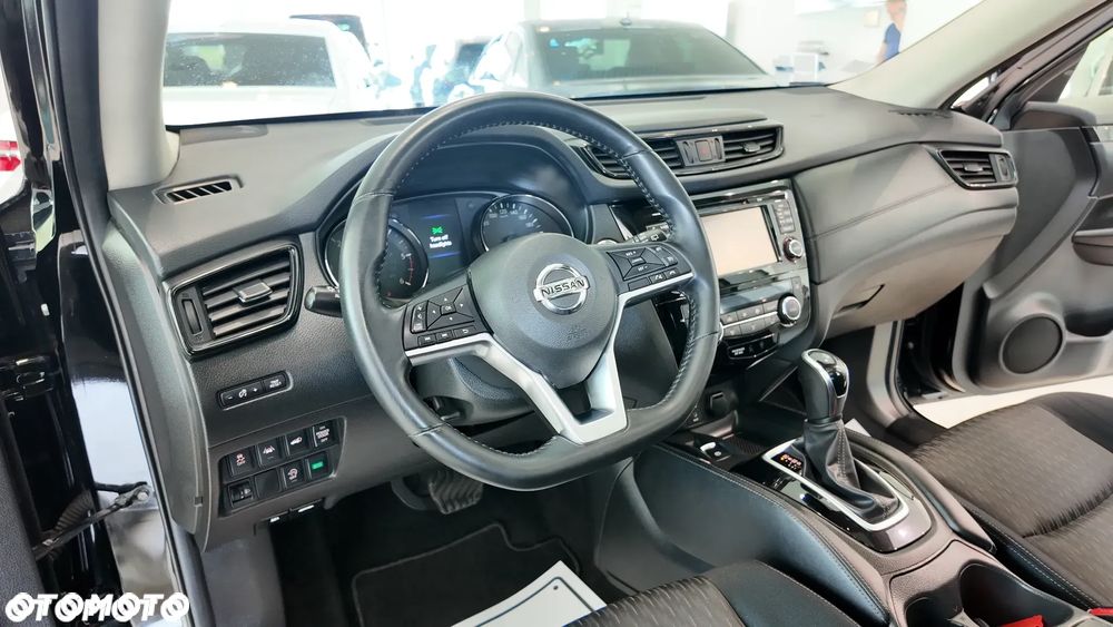 Nissan X-Trail 1.6 DCi Tekna 2WD Xtronic 7os - 24