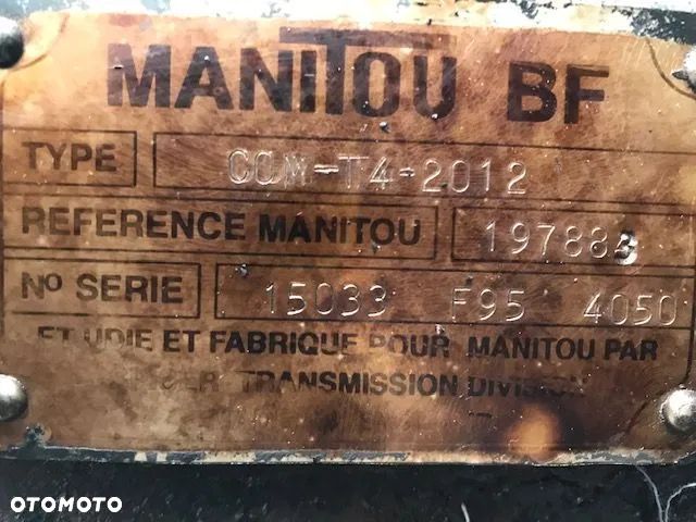 Skrzynia Manitou 625 626 628 - Spicer Com T42012 - [CZĘŚCI] - SIŁOWNIK HYDRAULICZNY - 1