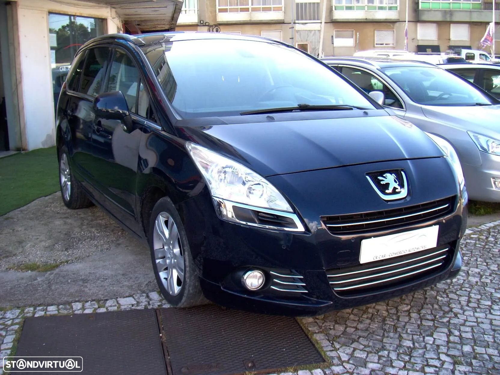 Peugeot 5008 1.6 HDi Executive JLL17 - 1