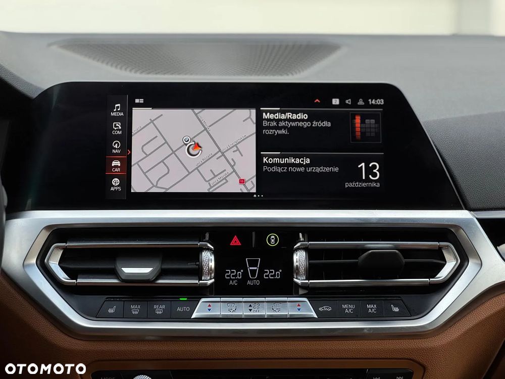 BMW Seria 3 330i xDrive Sport Line - 17