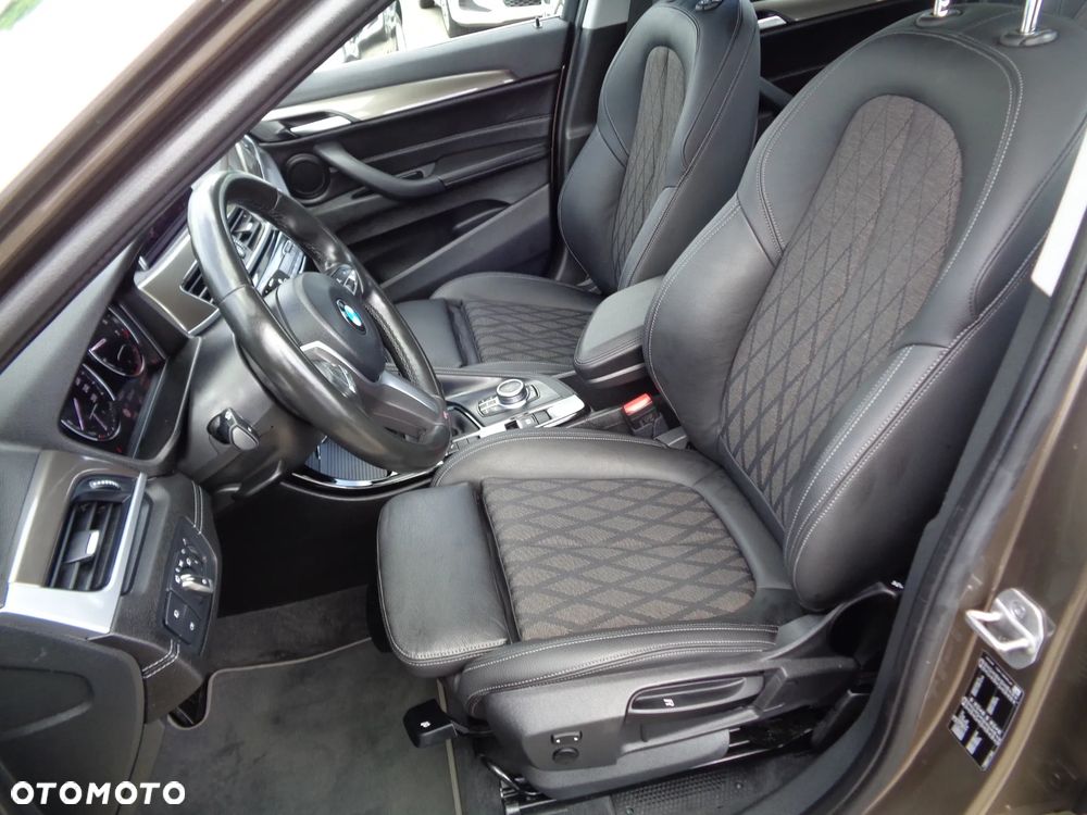 BMW X1 sDrive20i GPF M Sport - 26