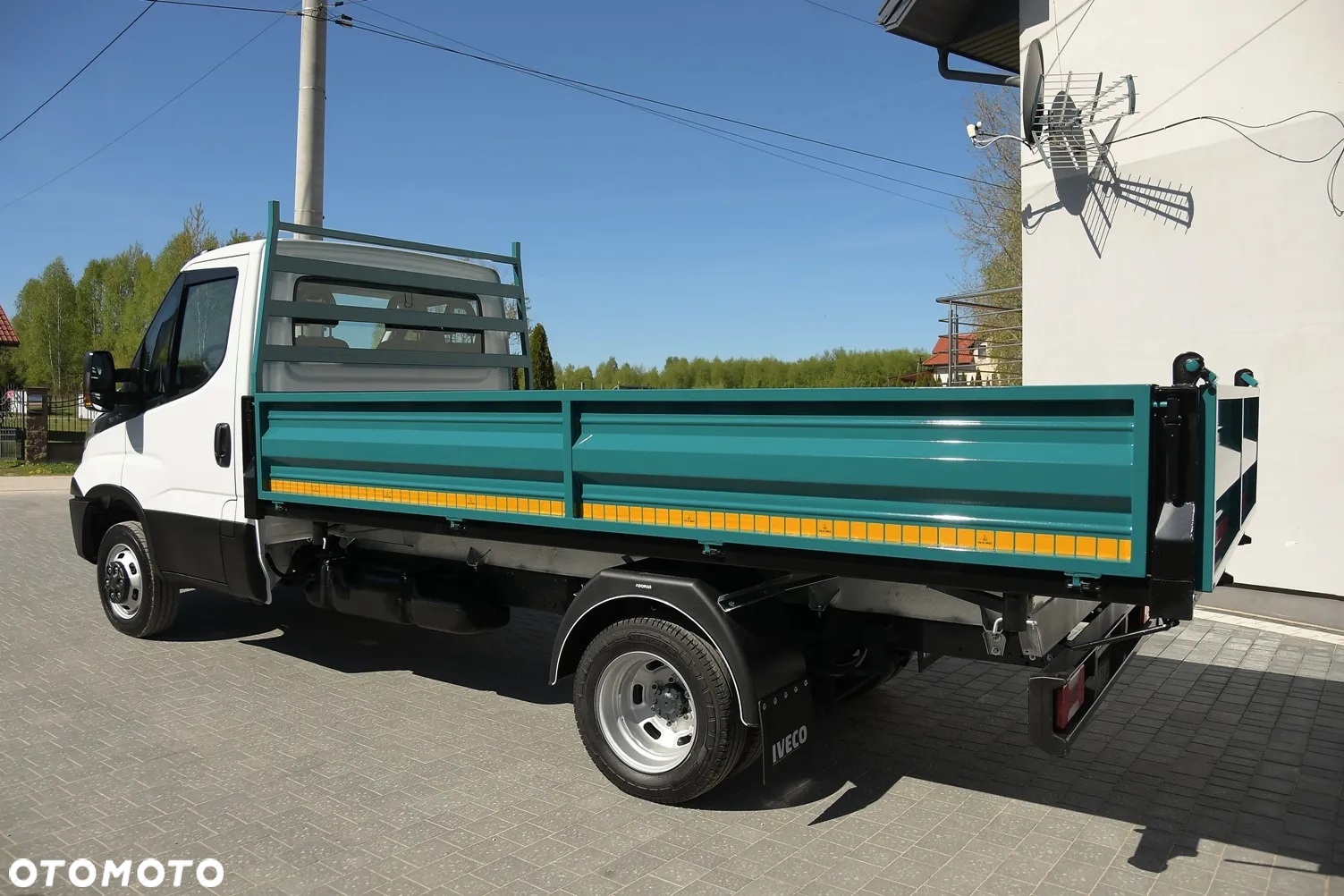 Iveco DAILY 35-150  *WYWROTKA 3-stronna * BOGATE! * ZNAKOMITY STAN! - 5