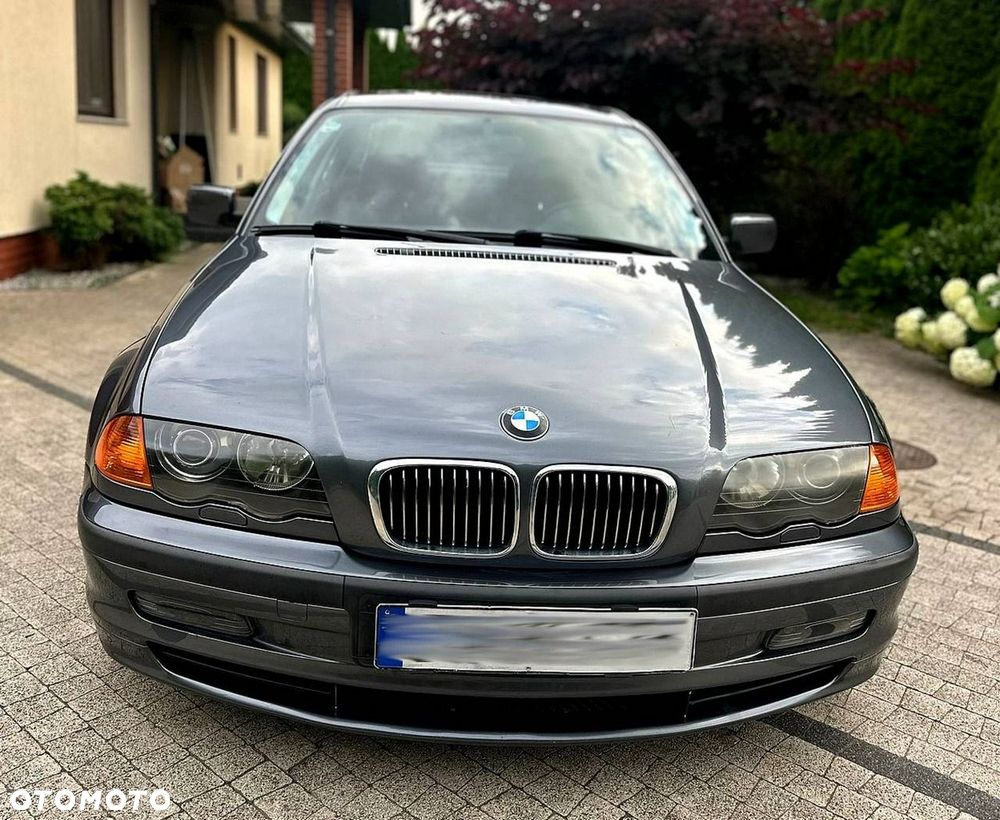 BMW Seria 3 - 3