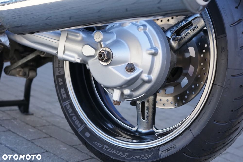 Yamaha FJR - 27