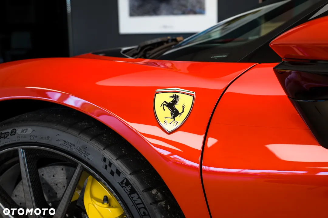Ferrari SF90 Stradale - 6