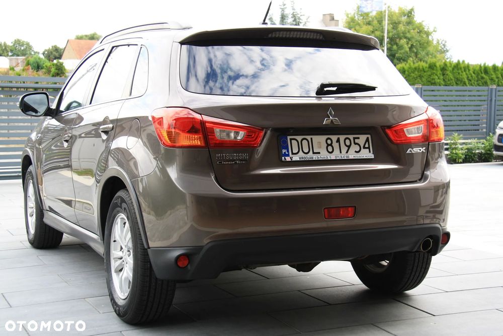 Mitsubishi ASX 1.8 DI-D 2WD Intense - 17