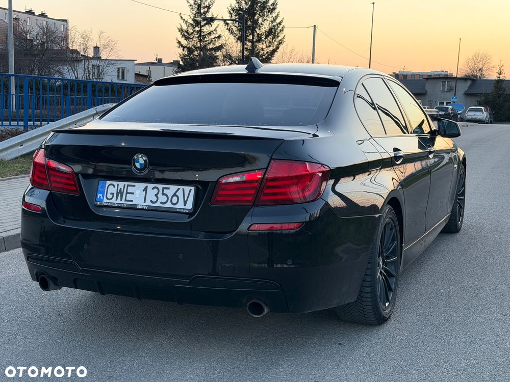 BMW Seria 5 535i - 10