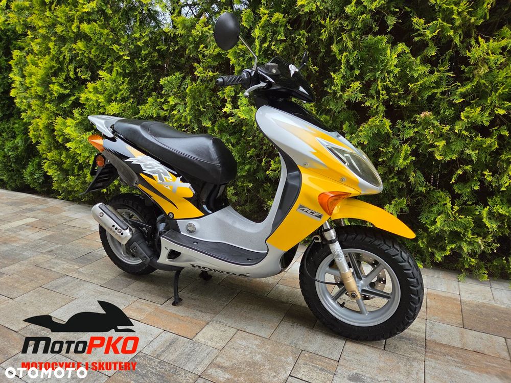 Honda X8R - 1