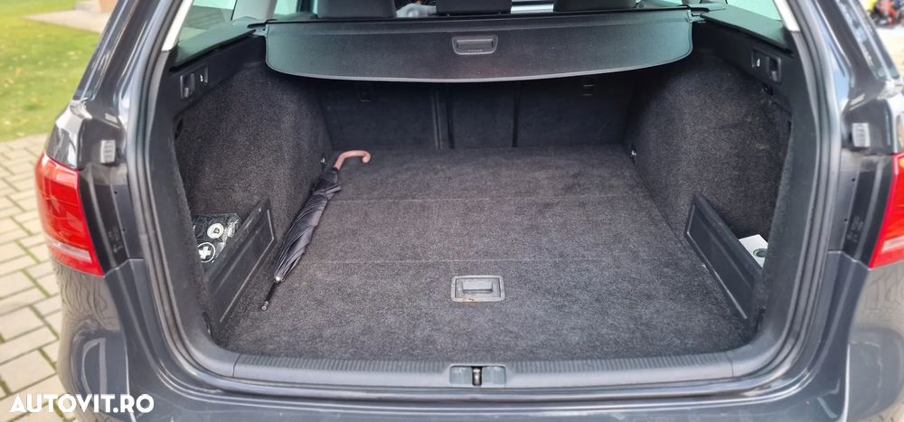 Volkswagen Passat - 19