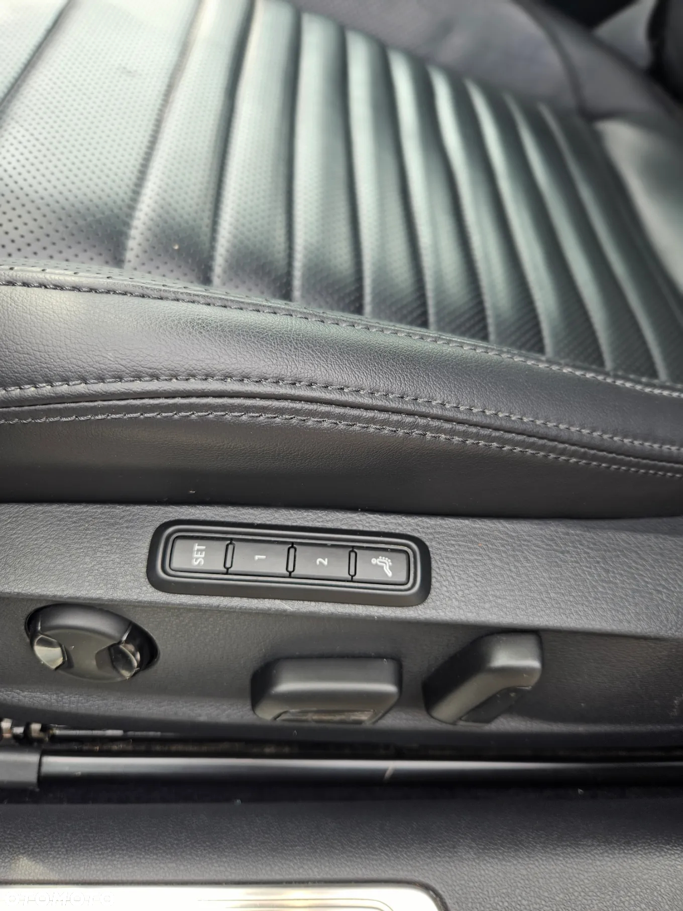 Volkswagen Passat 1.8 TSI BMT Highline DSG - 9