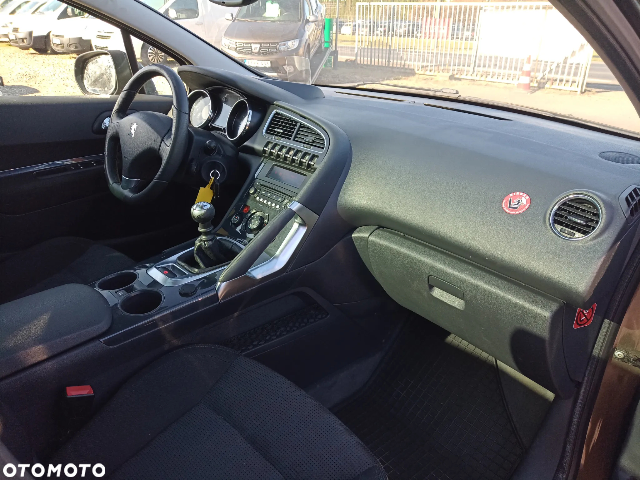 Peugeot 3008 1.6 Premium+ - 15
