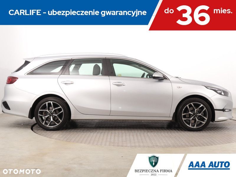 Kia Ceed - 8