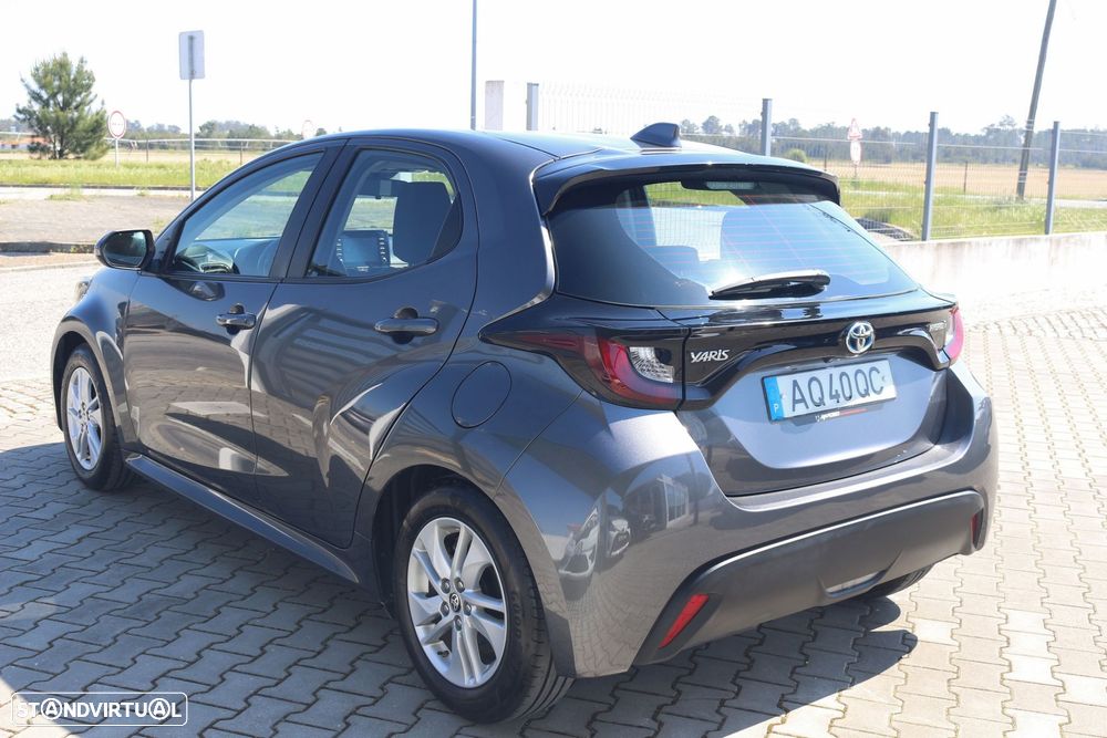 Toyota Yaris 1.5 HDF Comfort - 13