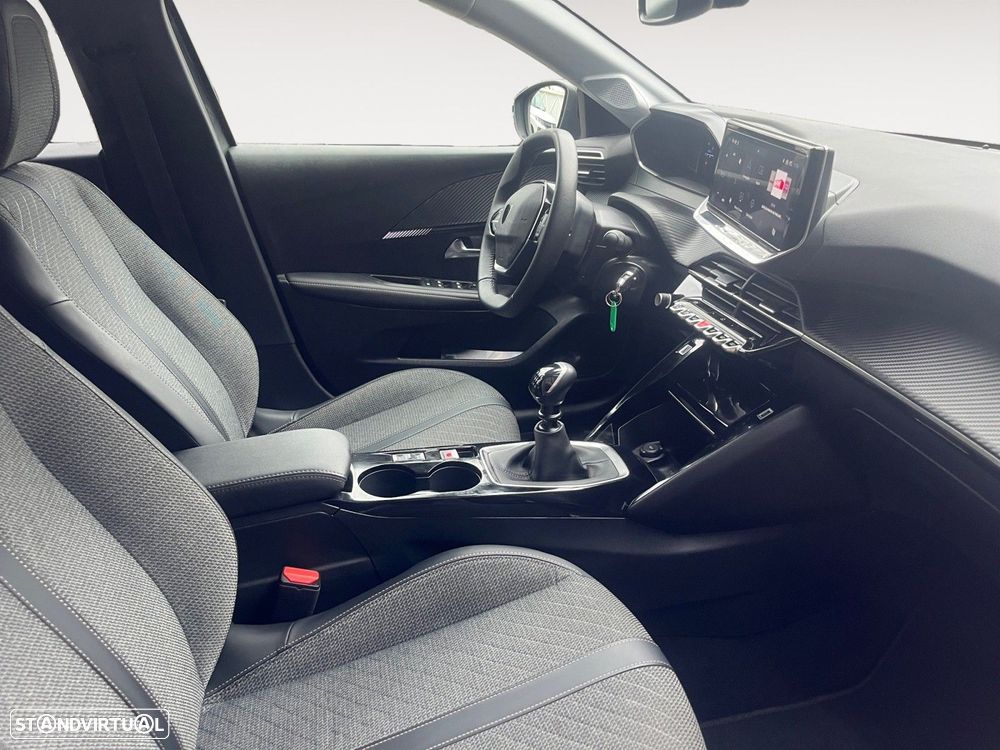 Peugeot 208 1.2 PureTech Allure - 15