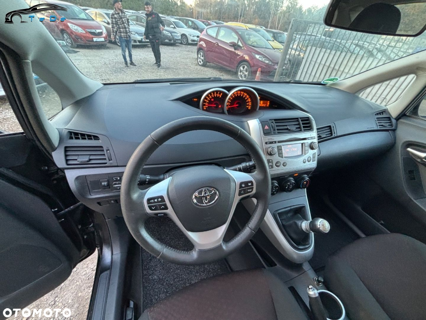 Toyota Verso 1.8 Premium EU5 - 25