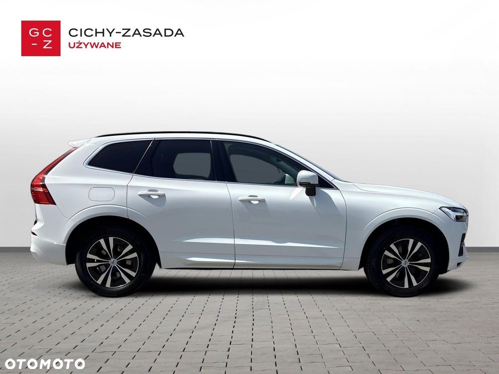 Volvo XC 60 B4 B Momentum Pro - 7