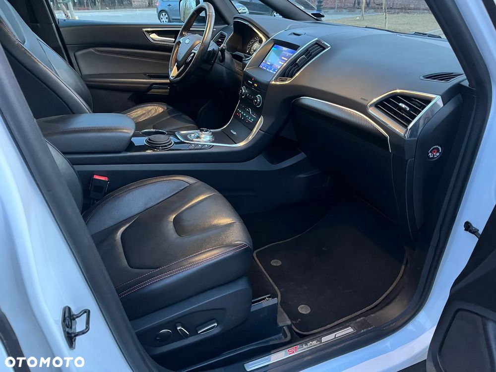 Ford S-Max 2.0 TDCi ST-Line PowerShift - 39