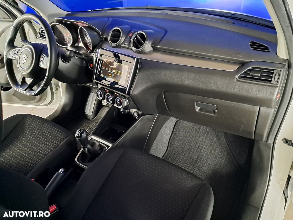 Suzuki Swift - 10