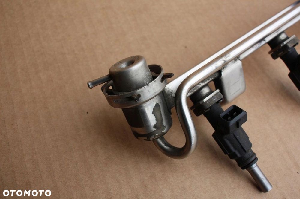 Listwa wtryskowa wtryski 1.8t 225KM TURBO BAM APX SEAT AUDI 06A133681 - 4