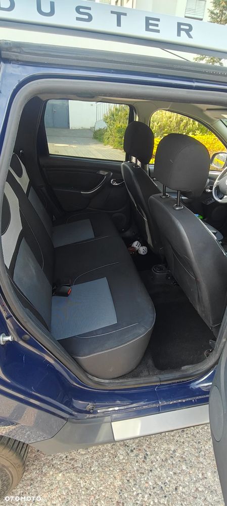 Dacia Duster 1.6 SCe Laureate S&S - 14